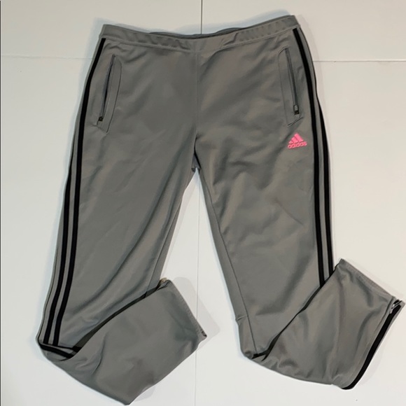 Women’s track pants